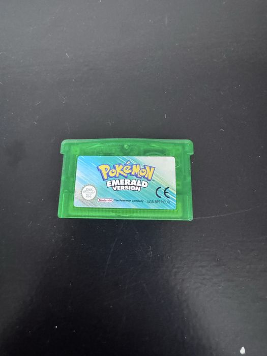 Pokémon Emerald-Game Boy Advance + 2 Manuais Originais