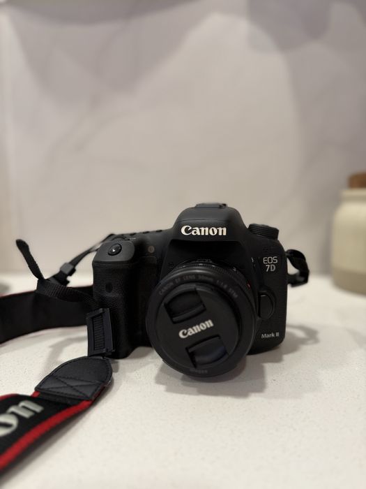 Canon EOS 7D Mark II