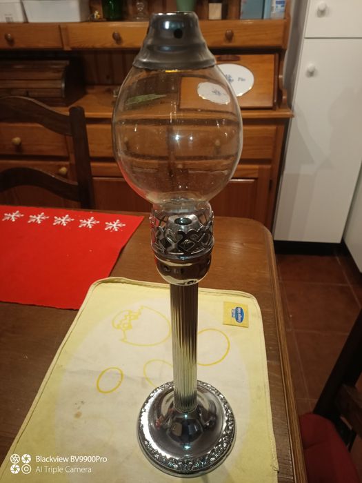 Candelabro com vidro só tenho 1