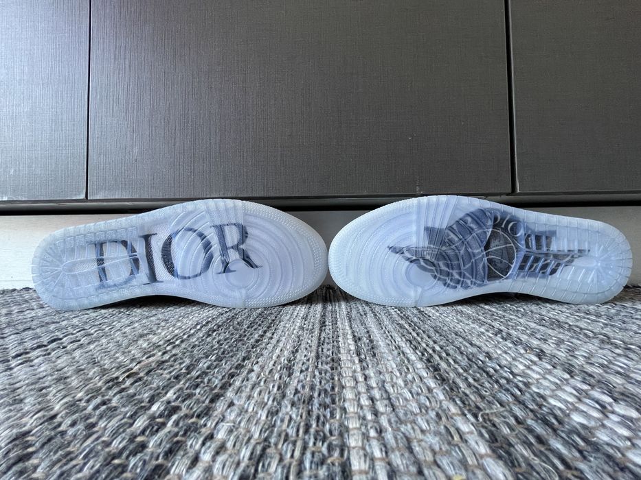 Air Jordan 1 Low x Dior
