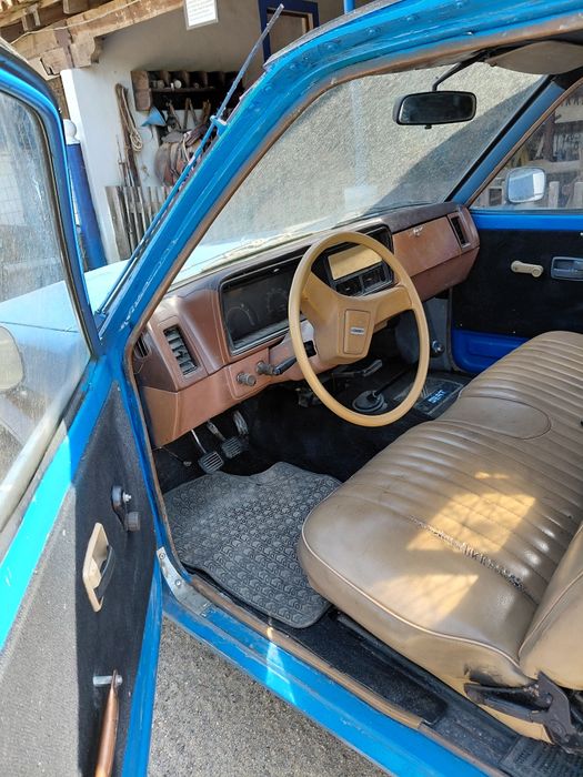 Carrinha de caixa aberta
