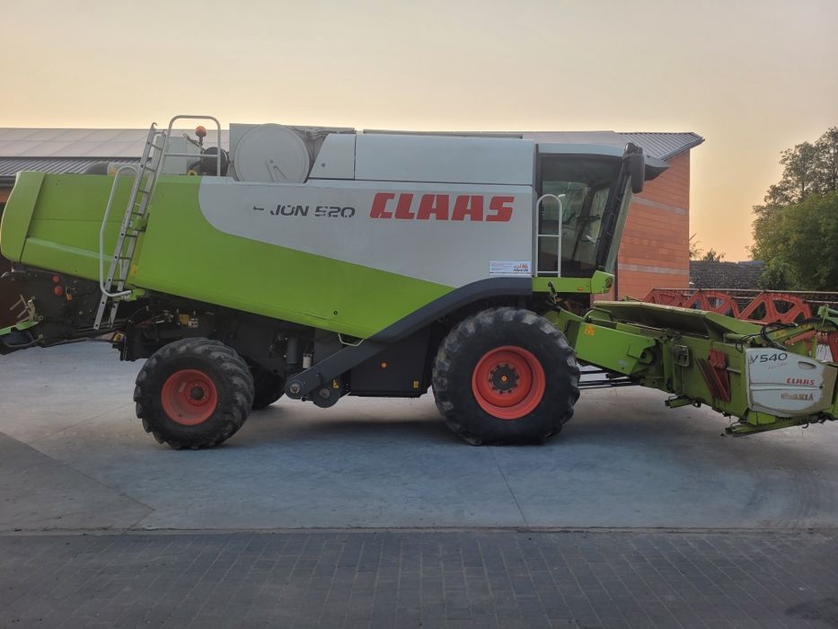 Class Lexion 520