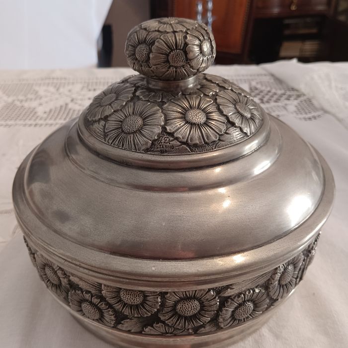 Conjunto de estanhos