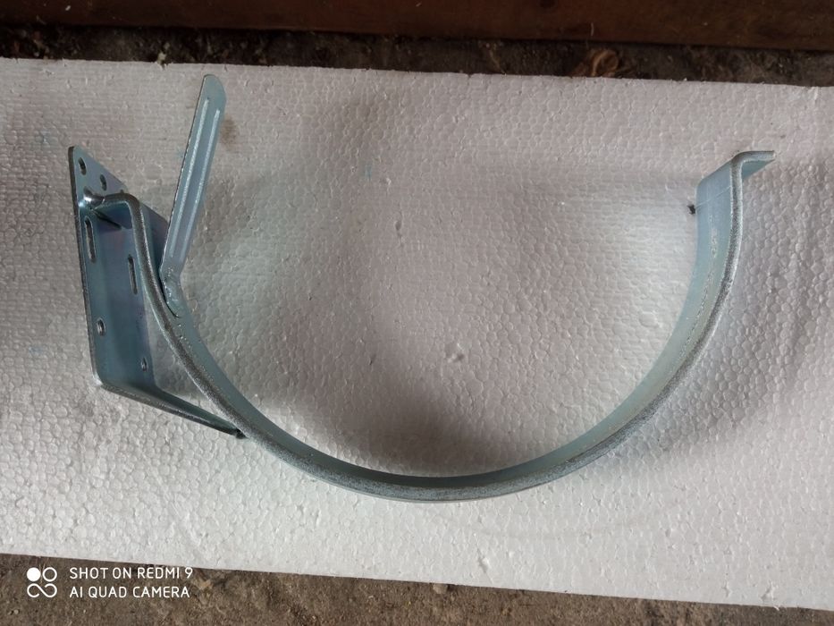 Haki doczołowe rynna 195