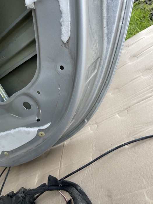 Задня права дверка Renault Clio 3 двері Рено Кліо хетчбек 2005-2012