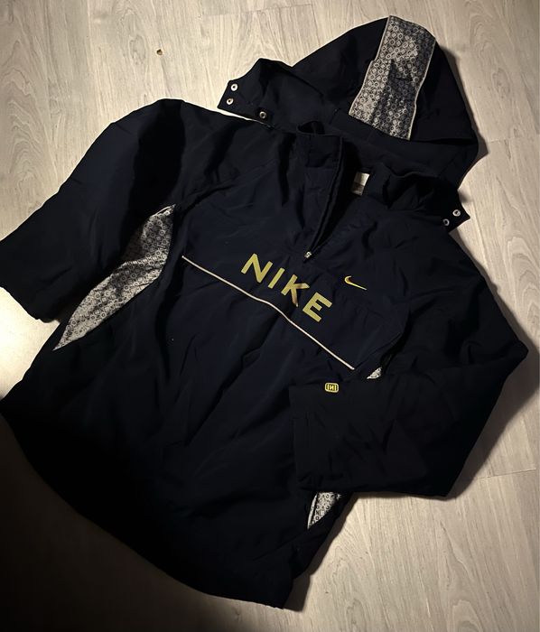 Granatowa kurtka nike sportowa dziecieca