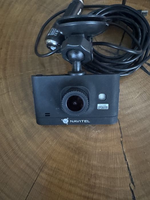 Kamera samochodowa rejestrator Navitel R400