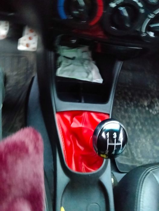 Продам срочно Geely MK Cross