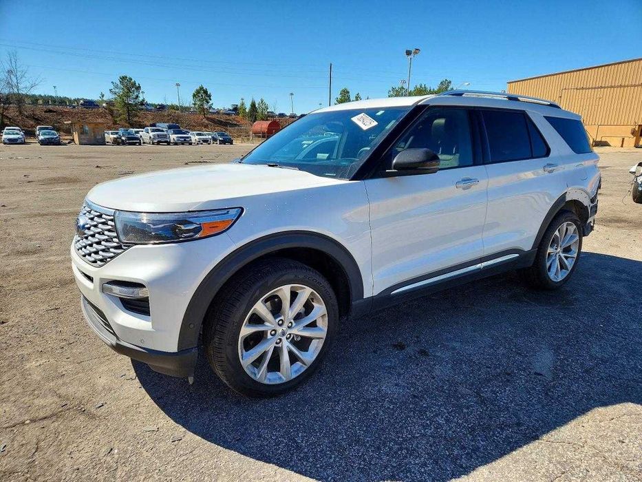 Ford Explorer Platinum (2024)
