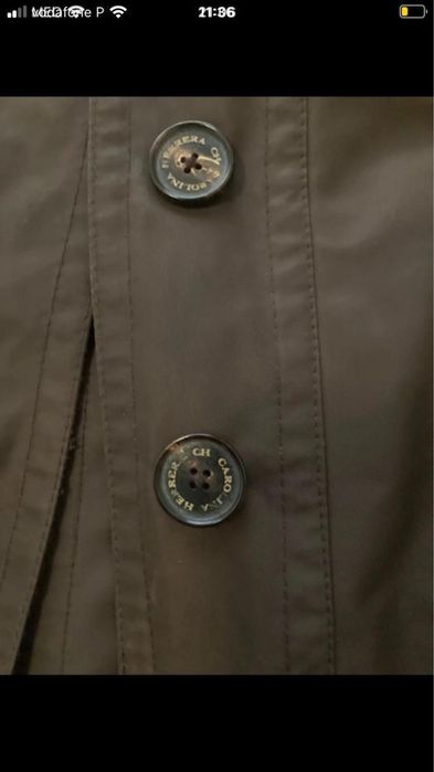 Gabardine Carolina Herrera, castanha, nova.