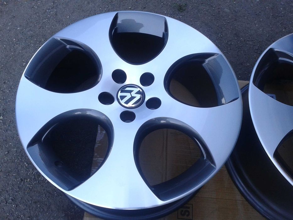 nowe felgi r18 szare volkswagen gti golf caddy passat arteon sharan