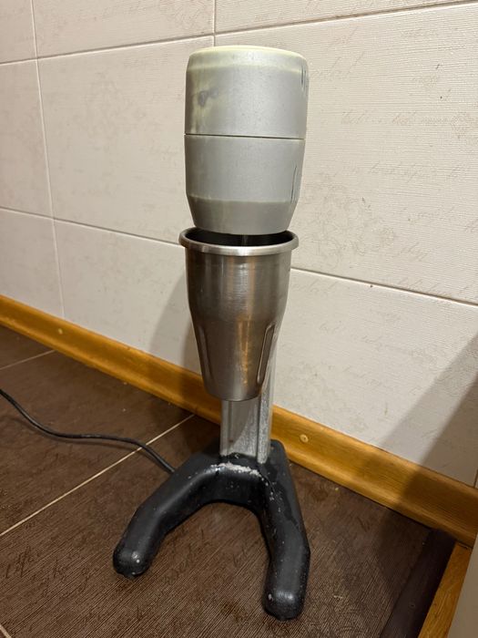 Міксер молочний/ для коктейлів