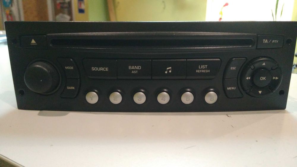 Автомагнитола Bosh RD4 N1