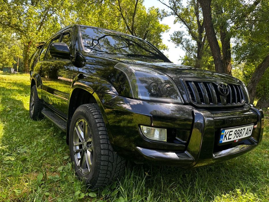 TOYOTA Land Cruiser Prado120