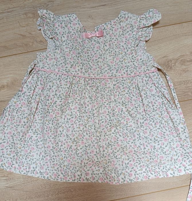 Sukienka w kwiaty na lato r.80