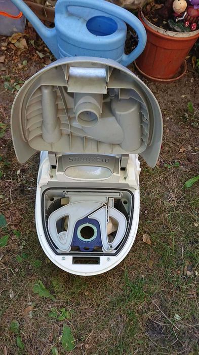 Odkurzacz Electrolux Maximus - workowy-2200 W