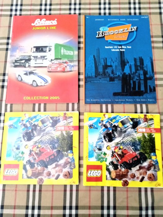 Lote de catálogos brinquedos / Modelismo