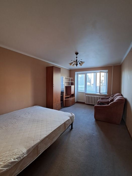 Продаж 2-кімнатної квартири