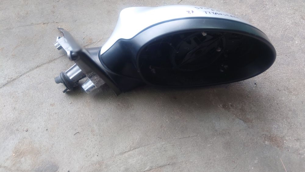 BMW e87 lusterko prawe titansilber europa 5pin