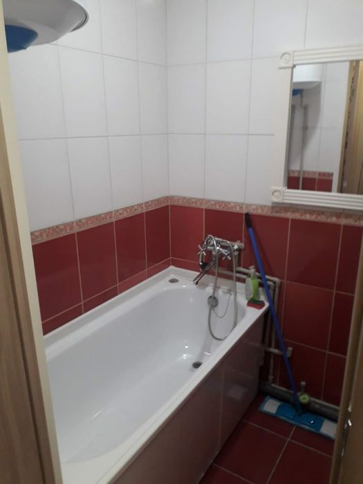 1й этаж  2х-комн помесячно