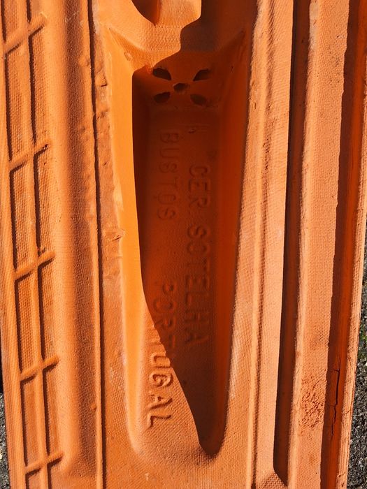 3 x telhas passadeiras marselhas com ventilação vermelho