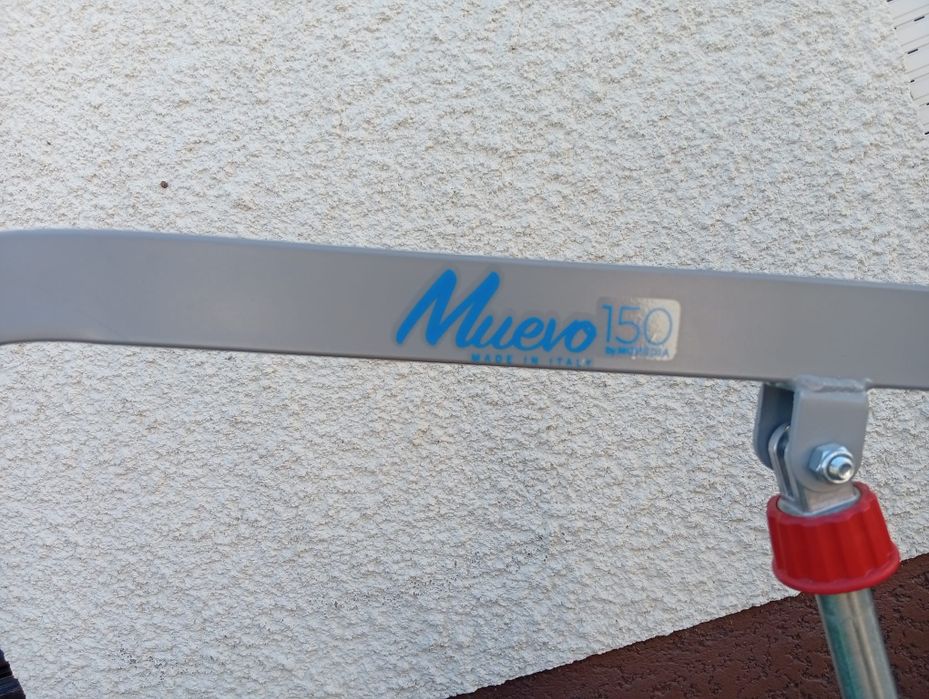 Grua de transferência para pessoas com mobilização reduzida