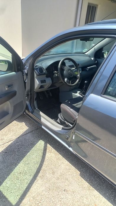 Mazda 2 para venda