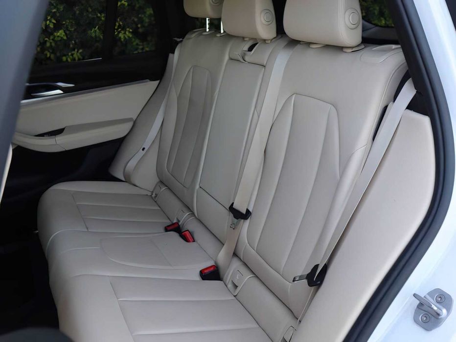 BMW X3      2020