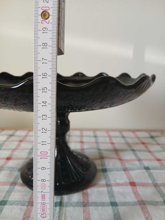 Czarna patera owocarka WACHLARZE HSG Ząbkowice PRL Hialit DESIGN, Vintage