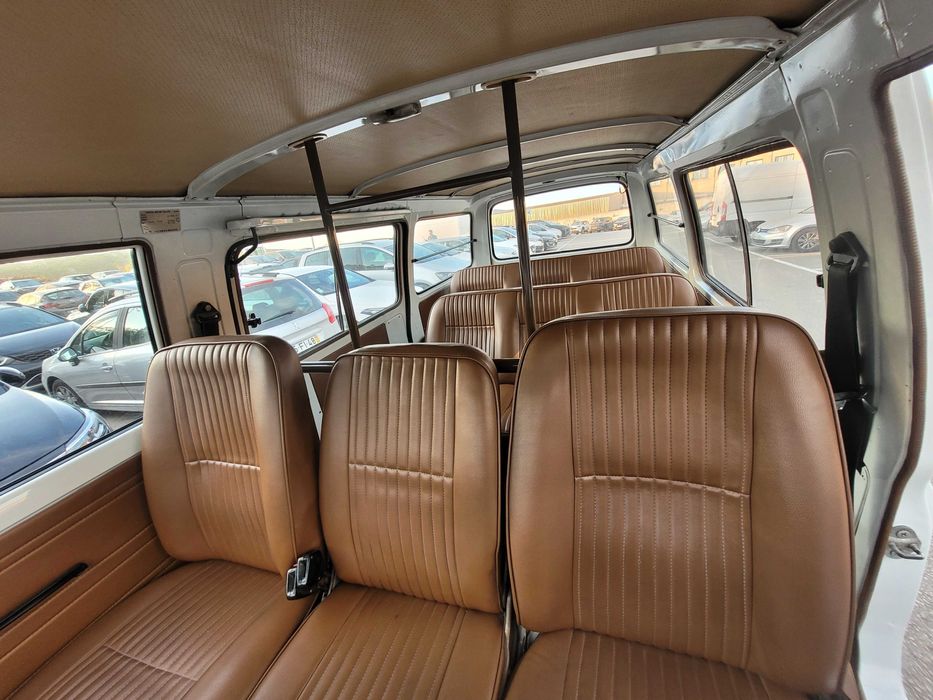 Toyota Hiace 9 Lugares / Comercial (Misto) 2.2 D