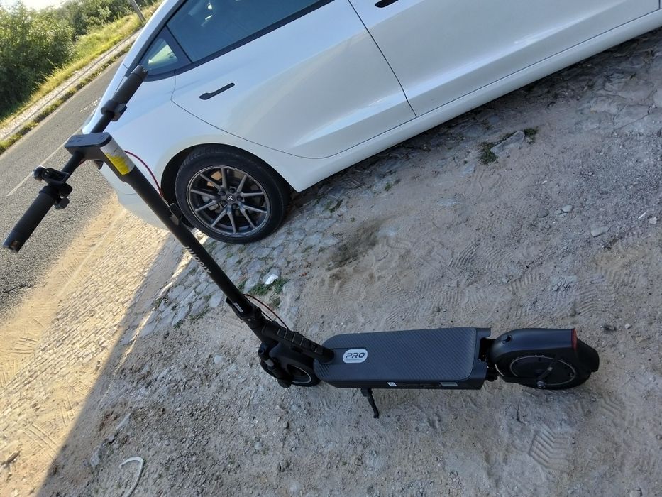 Trotinet Xiaomi Pro