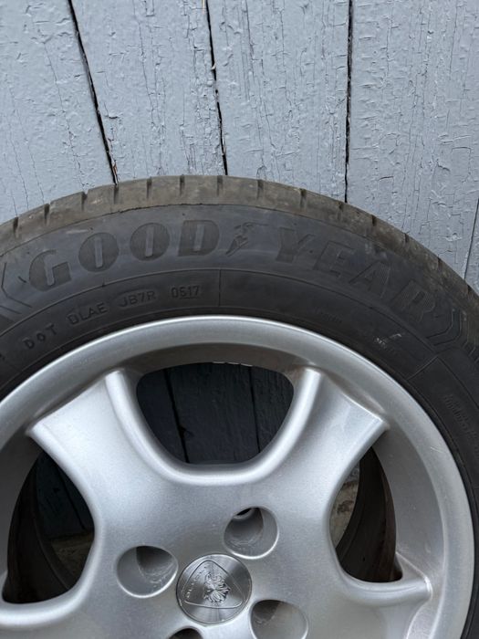 Диски R15 з гумою KBA 44785...4x100. ET35