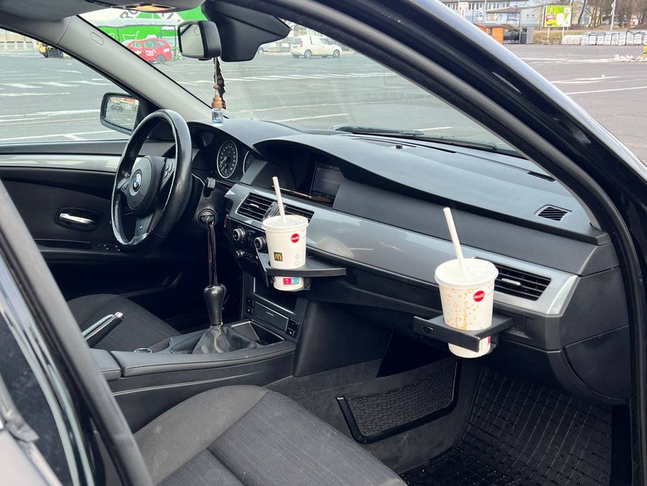 BMW E60/E61 520d xenon