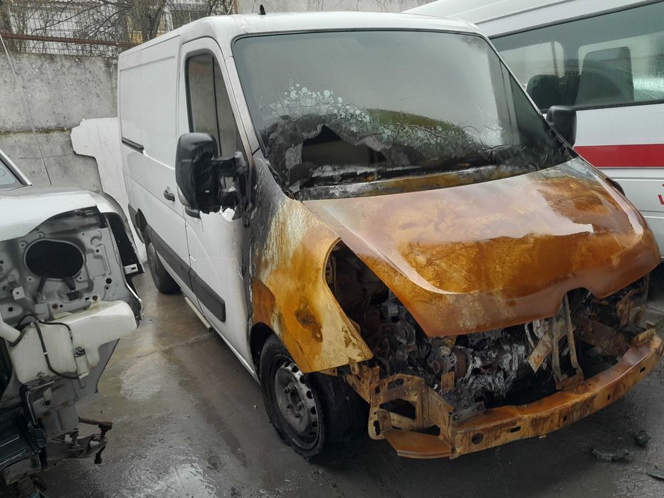 Cabeça de motor Renault master 2014