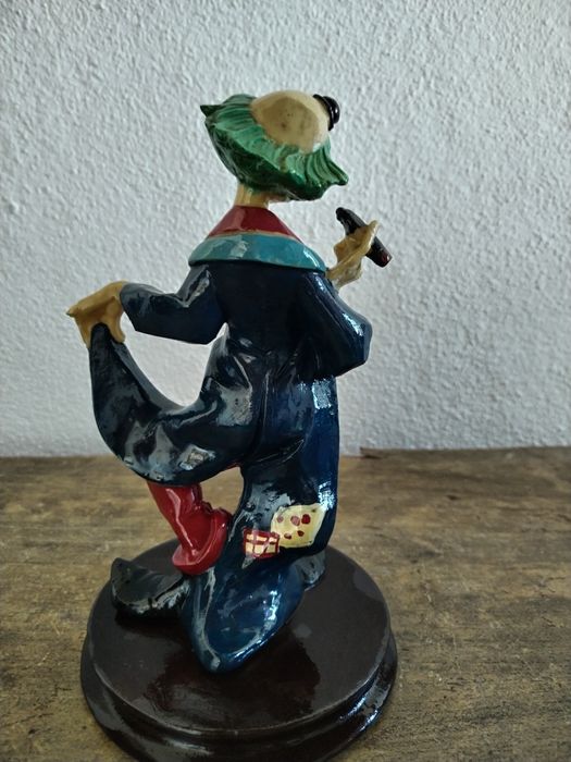 Palhaço em marfinite