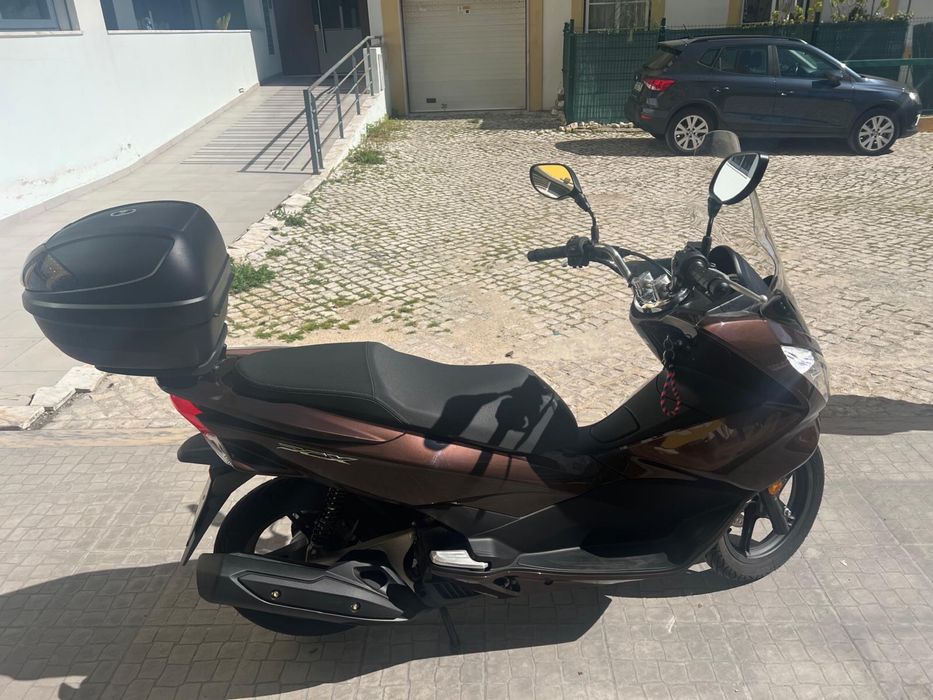Mota Honda GIVI 125