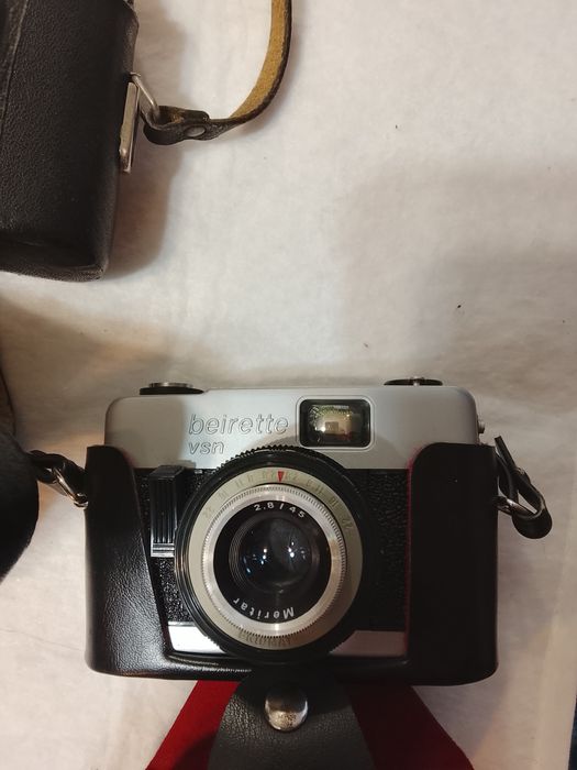 Фотоаппарат. Чехол. Объектив