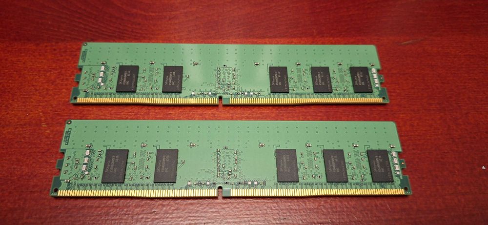 Serwerowa Pamięć SK hynix 8GB DDR4 ECC RDIMM 2400MHz