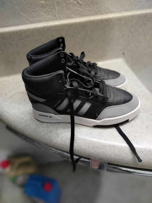 Buty adidas w dobrym stanie