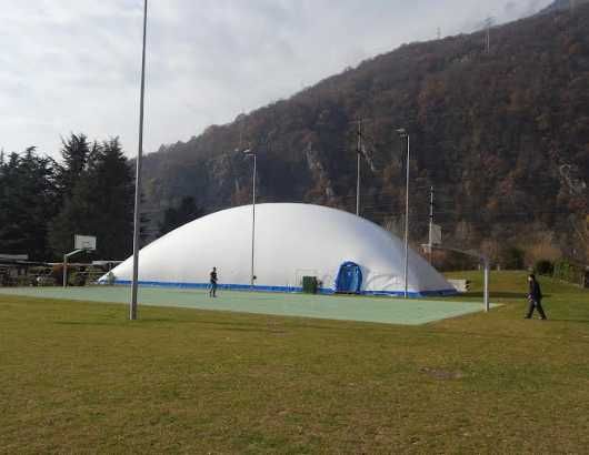 Halla pneumatyczna (balon)