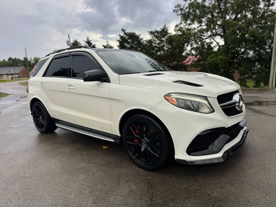 Економ понад 40% на новому авто!
Замовляй авто із США або обирай із понад 4000 авто в наявності. Ми пропонуємо безвідсоткове кредитування на 5 років із мінімальним першим внеском 10%. Усі авто перевірені: надамо VIN, Carfax, CarVertical та історію обслуговування. Телефонуй зараз, щоб забронювати авто та отримати найвигідніші умови!