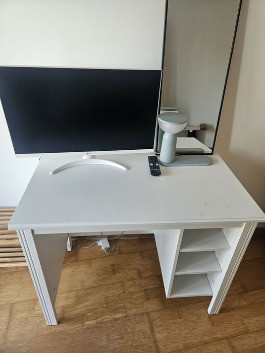 Secretária BRUSALI Ikea