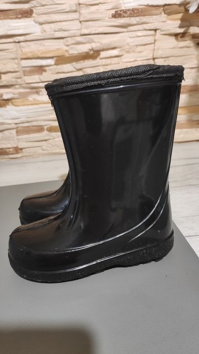 Детские резиновые сапоги 26-27 с утеплителем