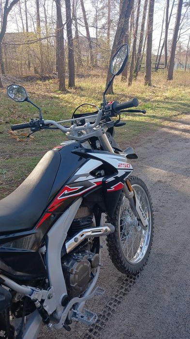 Продам Лонсін 250