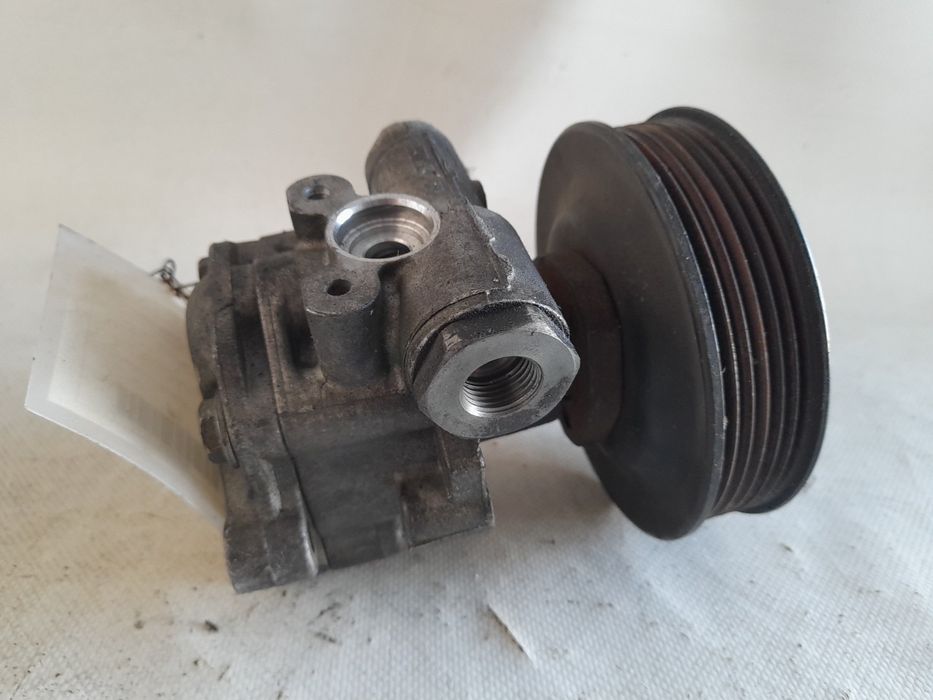 Bomba de direção VOLKSWAGEN Polo (9N)