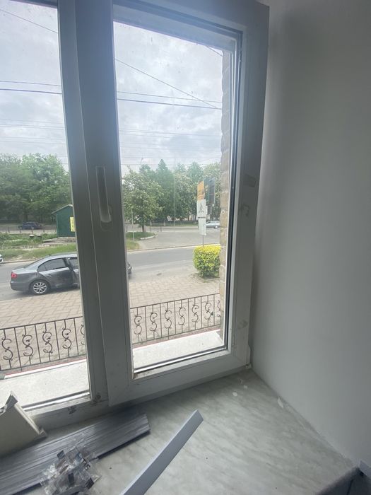 Продаж під магазин /офіс район ринку - Фасад