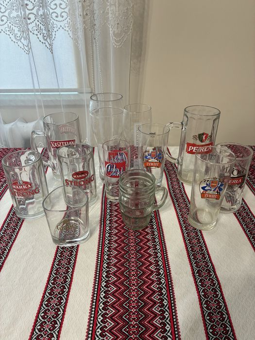 Пивні бокали, кружки