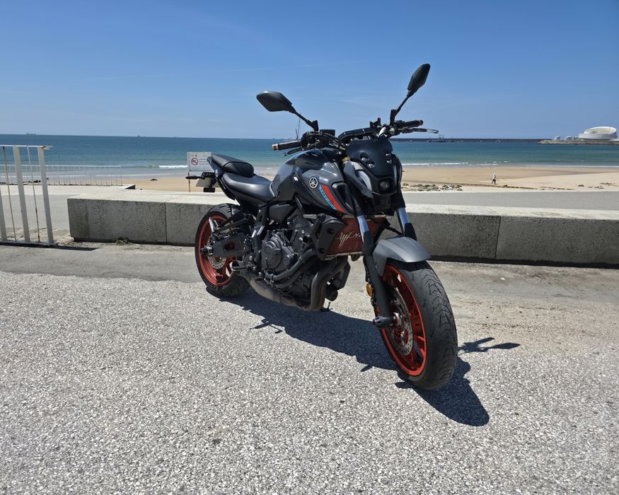 Yamaha MT-07 (2021) Versao: 35kw Livrete (Atualmente está Full Power)