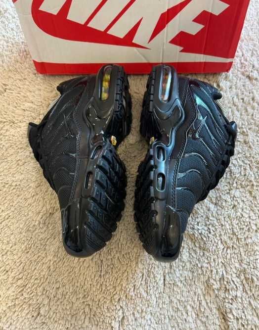 Nike Air Max Plus TN czarny EU 37.5