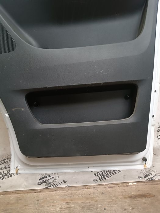 Дверка передня права MB Sprinter W907 W910 Спрінтер Двері передні